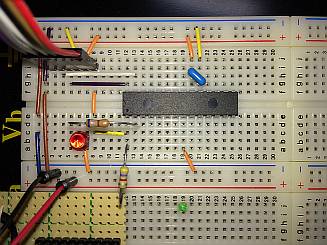 C言語でPIC18F、まずはLチカ (LED点滅）