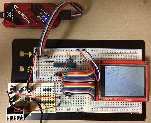 C言語でPIC18F、カラーグラフィックLCD(M028C9325TP) 接続２