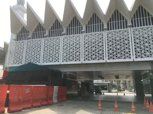 国立モスク（Masjid Negara）　駐車場