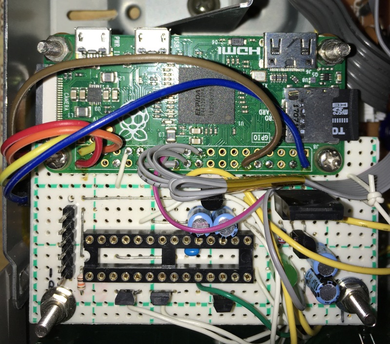 Onkyo T-422M ネット対応改造　Raspberry Pi ZeroとPIC18Fの基盤実装 PIC取り外し