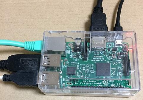 「Raspberry Pi 3 (ラズパイ３)」　をケースに組み込んだところ