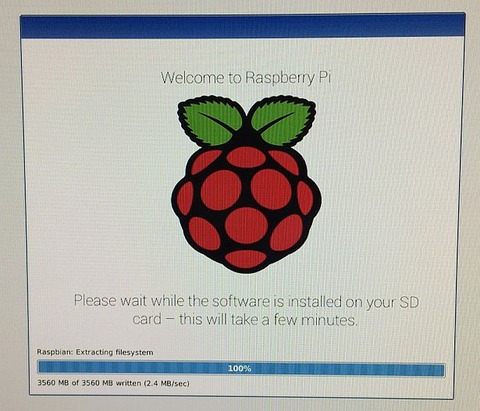 NoobsでのRaspbian インストール開始 100%