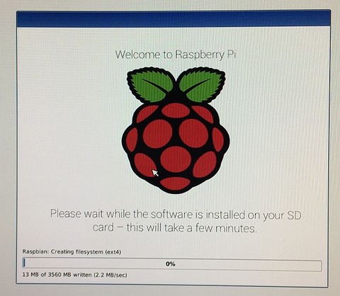 NoobsでのRaspbian インストール開始 0%